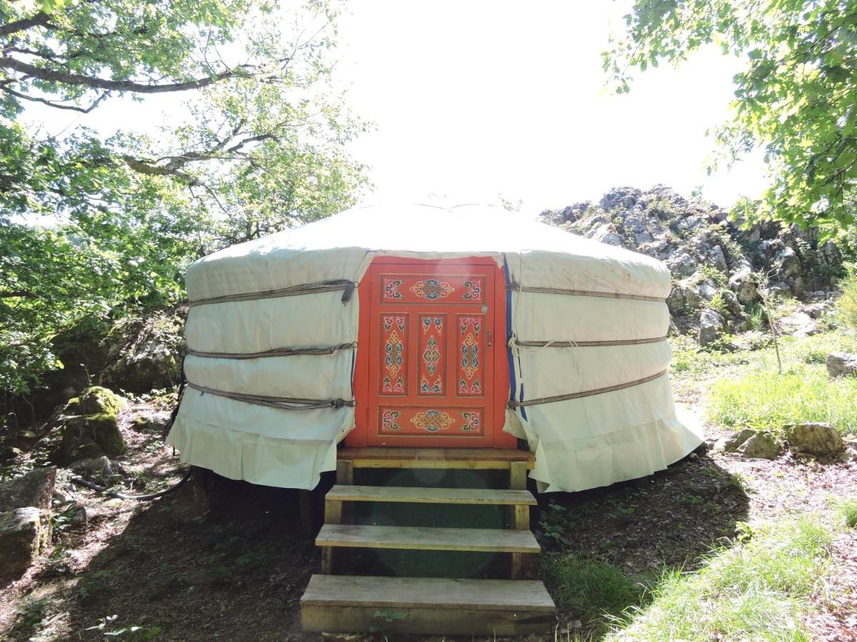 Yourte Mongole Mont-Roc Kültér fotó